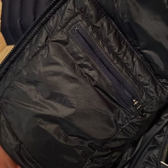 COPY - Mens lululemon down coat Large blue. - Picture 4 of 5